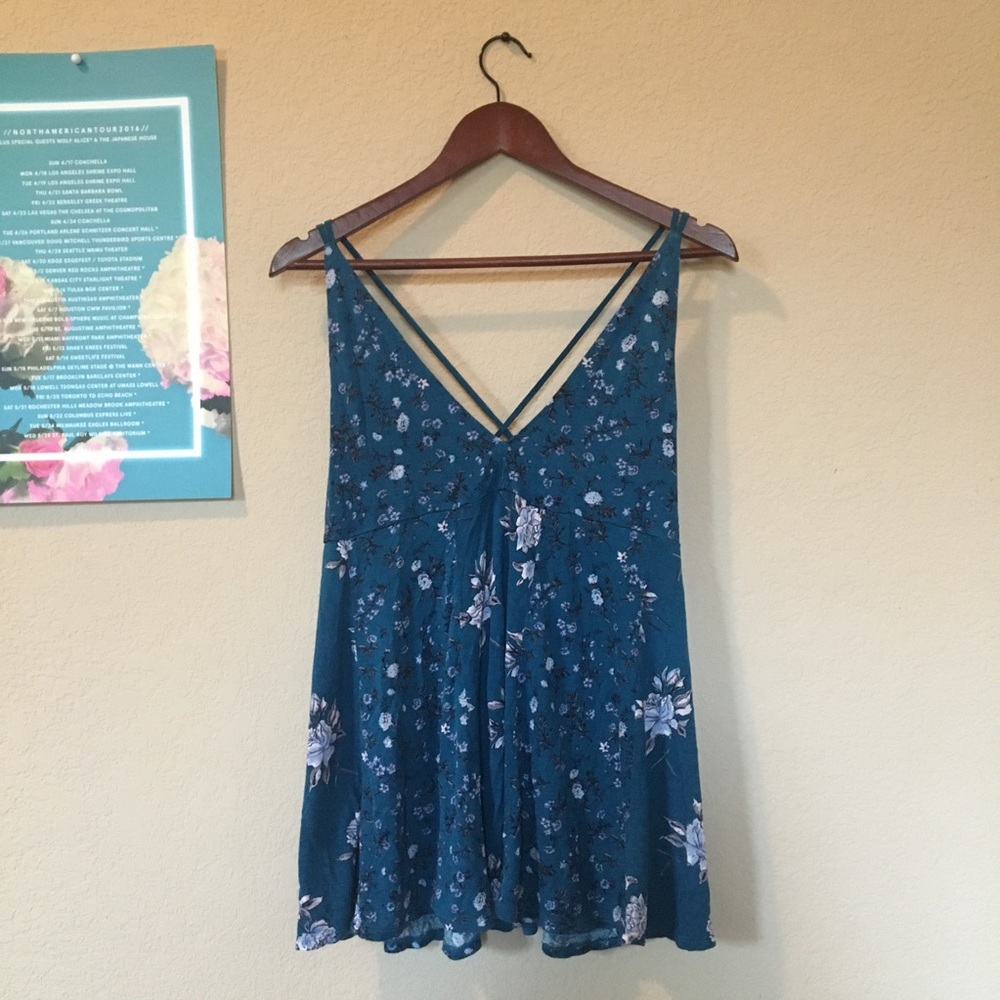 Urban Outfitters kimchi blue teal floral tank top